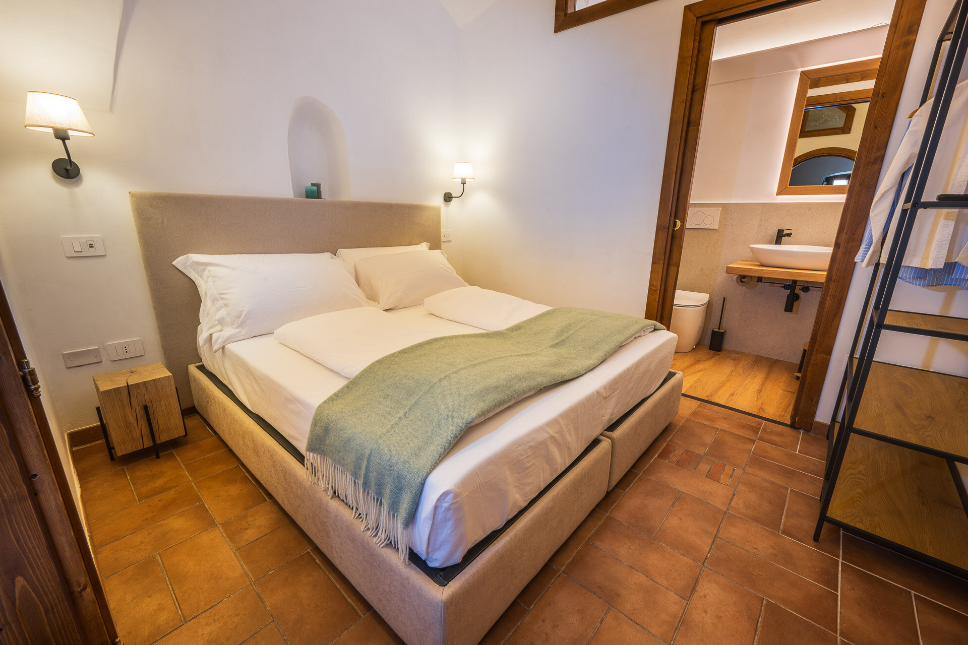 Slow Living Camera Matrimoniale Economy Testata